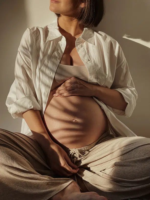 Stretch Marks on Breasts and Thighs During Pregnancy: What to Use